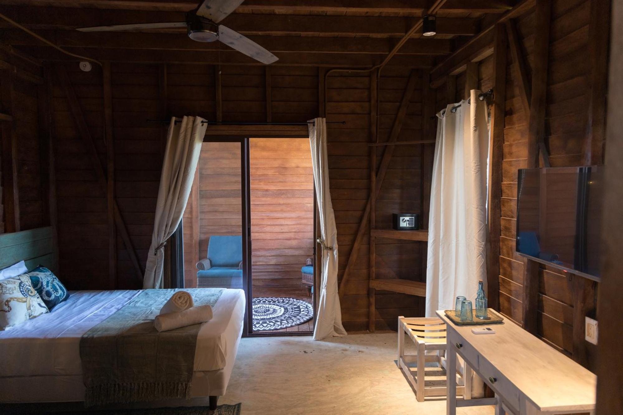 Krak-Inn Holbox - Self Check In Exterior photo